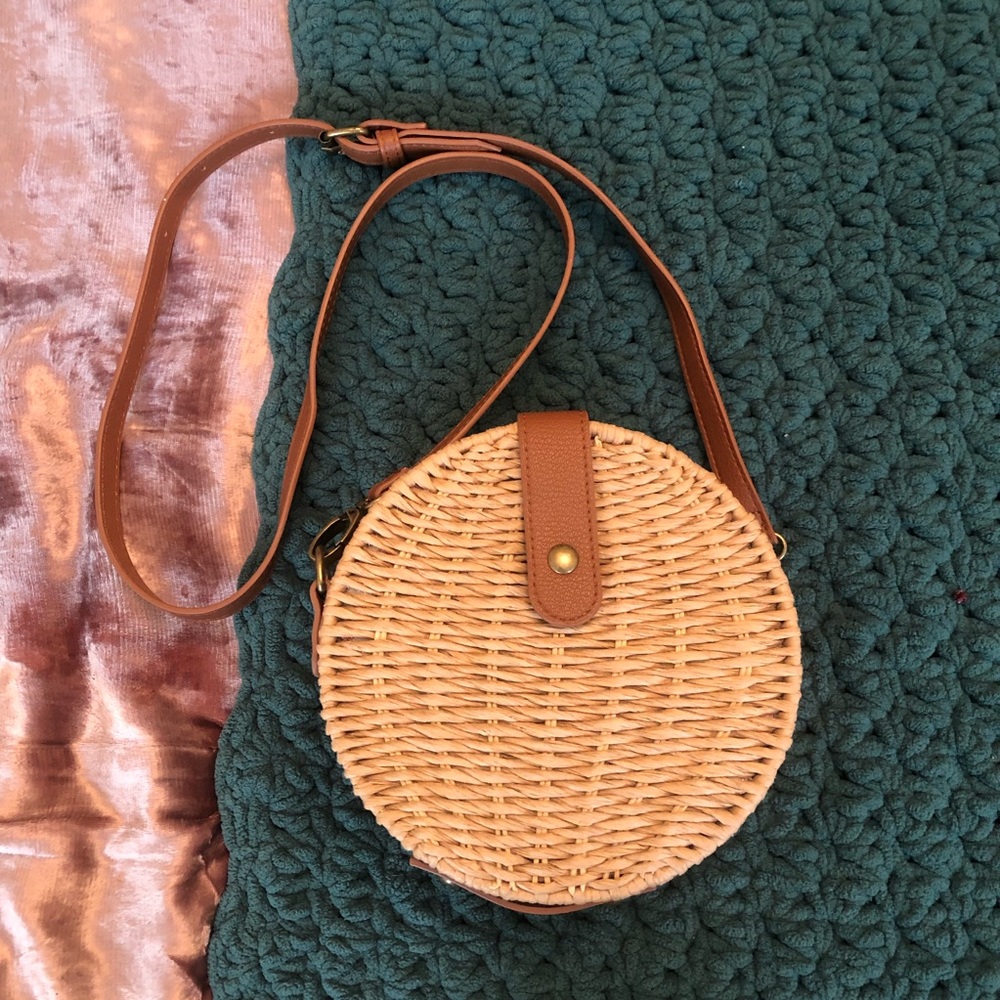 Forever 21 Basket-Woven Crossbody Bag